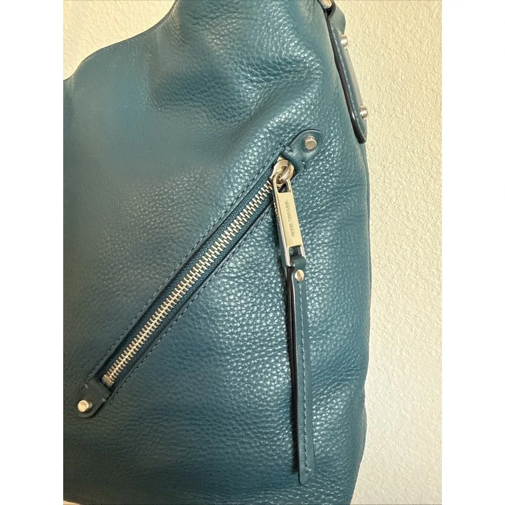 Michael Kors Evie Large Pebbled Leather Hobo Bag Silver‎ Tone Hardware-READ